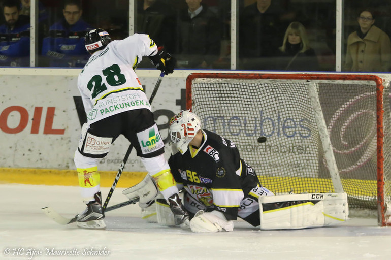 Waeber face à Vasivuo