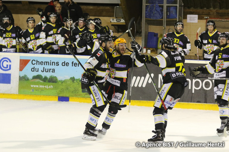 Devos fête son magnifique but