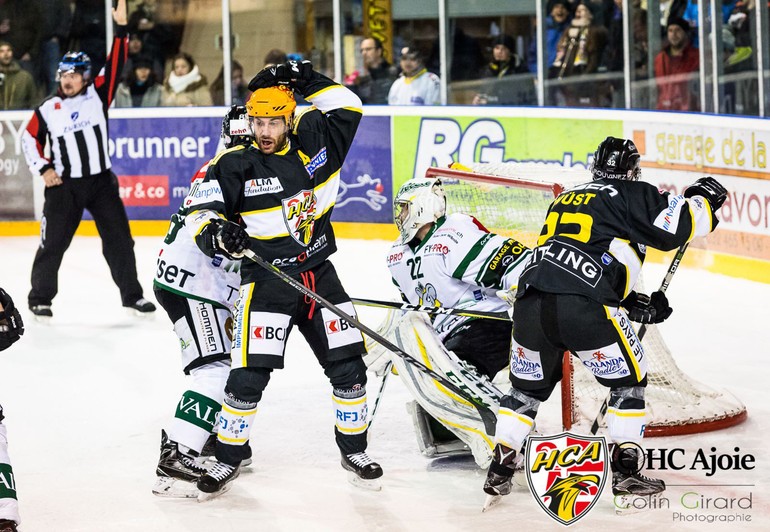 Devos se démène du mieux qu'il peut