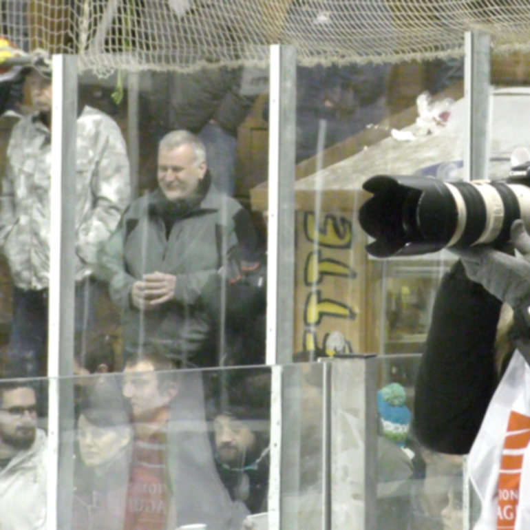 Reportage : Les bénévoles du HCA (photographe)