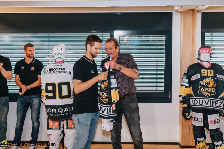 Présentation Maillots HCA