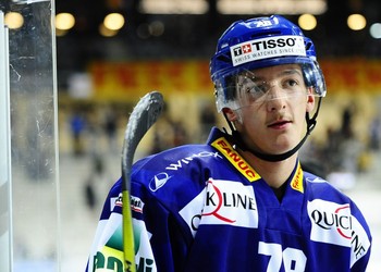 Arrivée d'un jeune défenseur