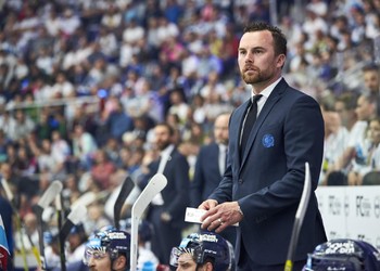 FILIP PESAN ENTRAINEUR-CHEF DES JAUNE & NOIR