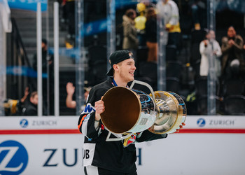 VALENTIN PILET EN JAUNE & NOIR POUR 2 ANS