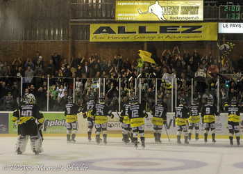 Victoire à domicile face au Red Ice HC