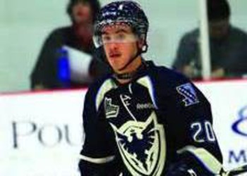 Anthony Verret s'engage avec le HCA